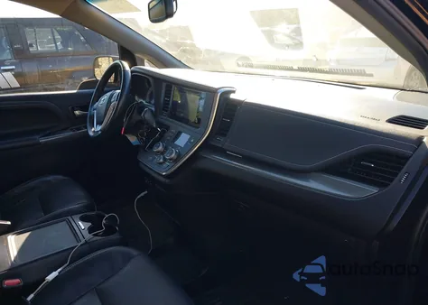 2016 Toyota Sienna Se 8 Passenger from USA, damaged, VIN 5TDXK3DC8GS705683